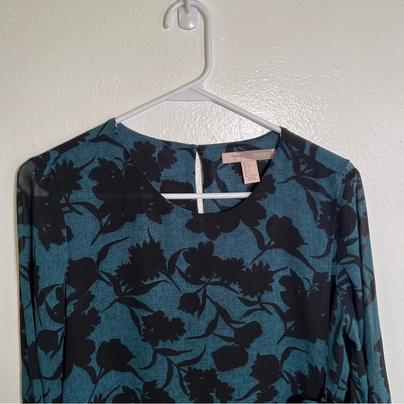 Forever 21 Contemporary Blouse Green Black Floral Wrap Side S - Picture 2 of 9